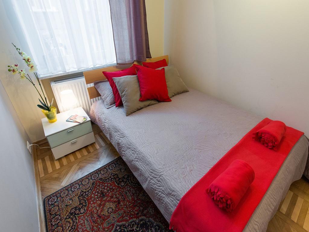 5 Bedroom Family Apartment Красков Стая снимка